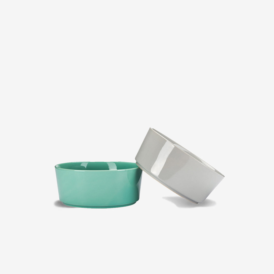 Simple Solid Bowl by Waggo