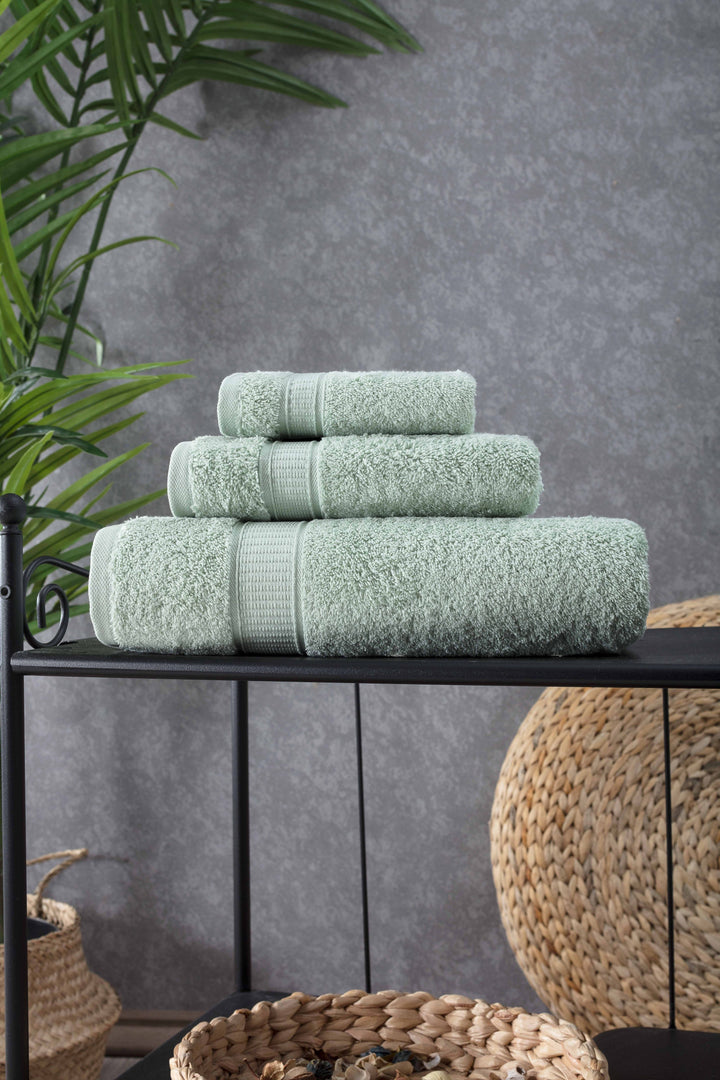 Turkish Cotton Bath Towel Set of 3 by La'Hammam