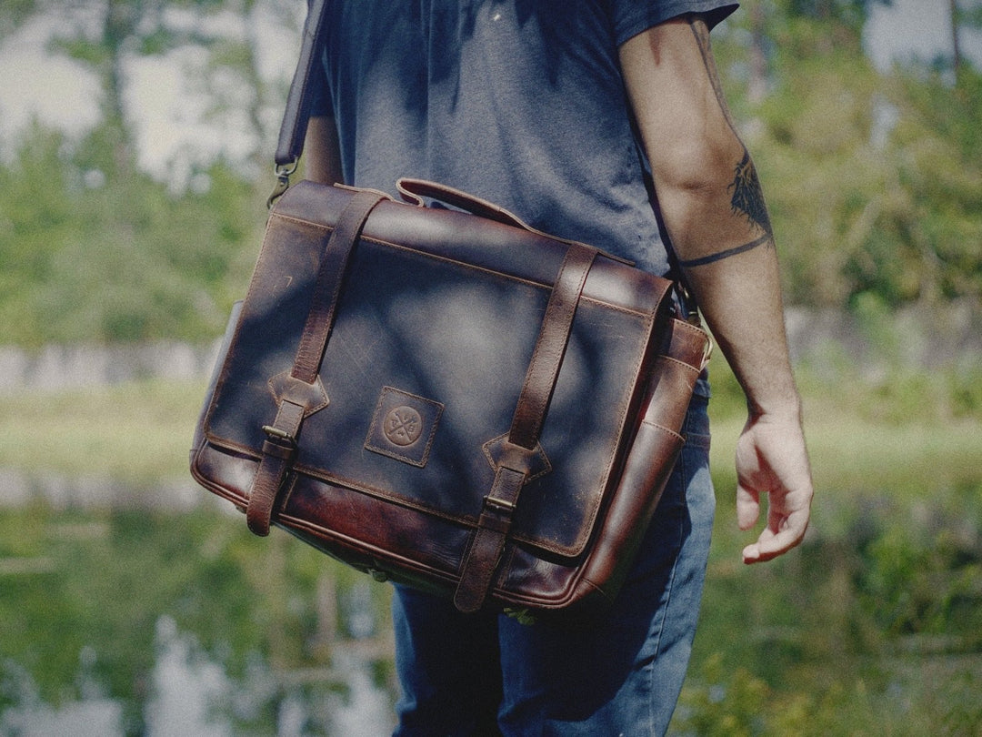 The “Lewis” Buffalo Leather Messenger Bag by Vintage Gentlemen